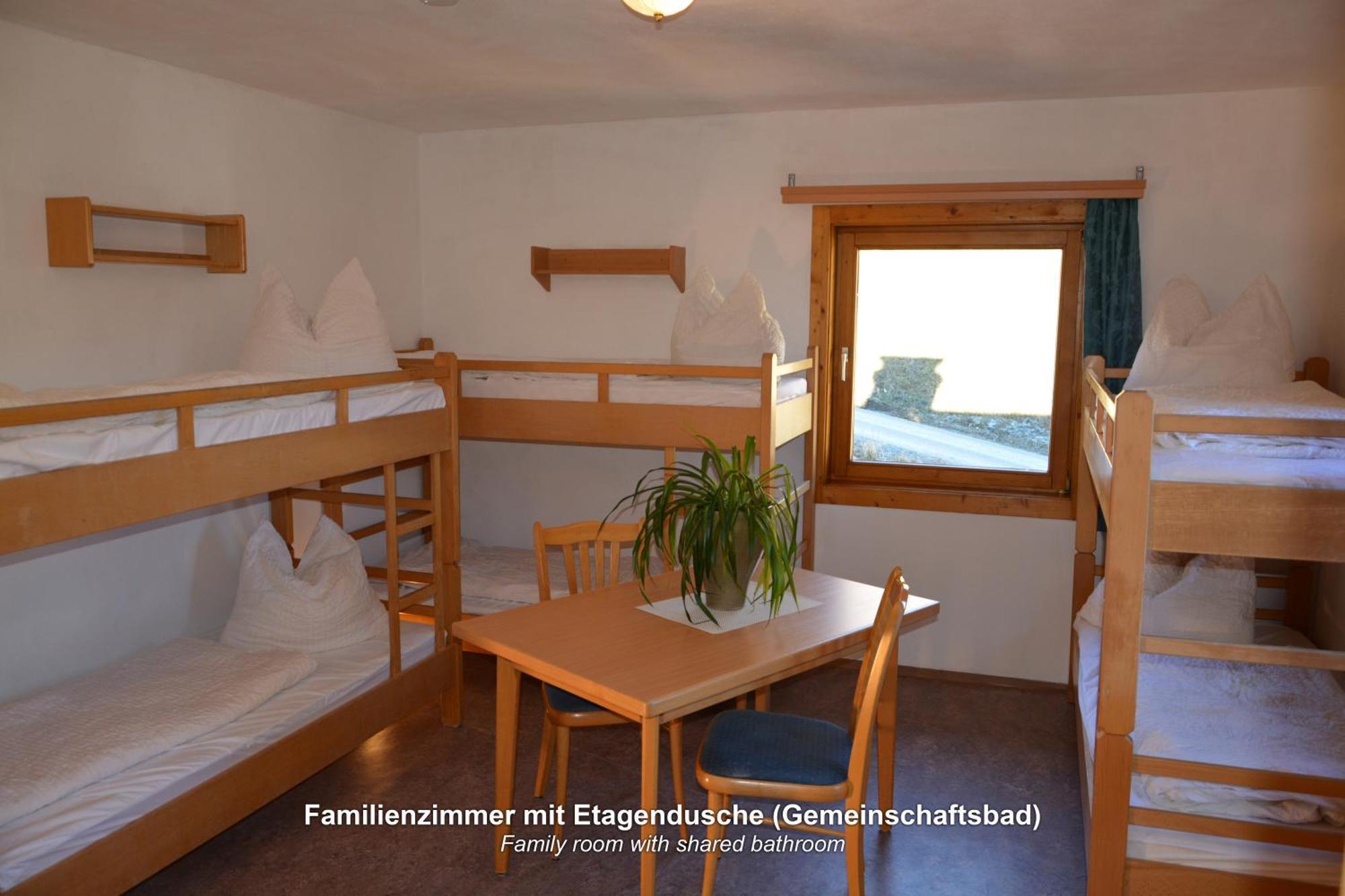 Ski In-Ski Out - Gaestehaeuser Saalbach-Hinterglemm - Wallegghof Christianhof ภายนอก รูปภาพ